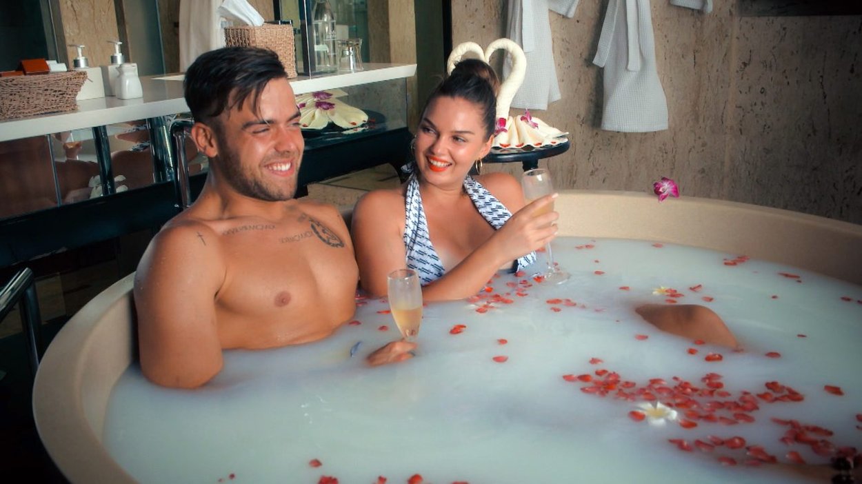 Bachelor in Paradise Ernestine Andreas Bachelor in Paradise Ernestine Andreas