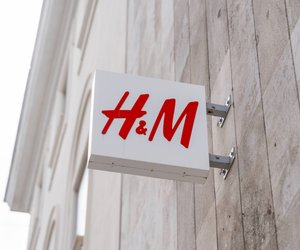 Salbei Chic: Wieso gerade alle diese Trendteile von H&M lieben