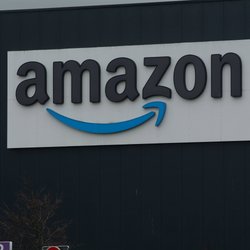 Zarte Pastelltöne für deine Tafel: Das angesagte Steingut-Geschirrset von Amazon, das alle lieben