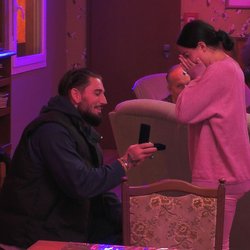 Mike macht Leyla bei „Promi Big Brother“ einen Antrag – während Ex Kim Virginia schwere Vorwürfe erhebt