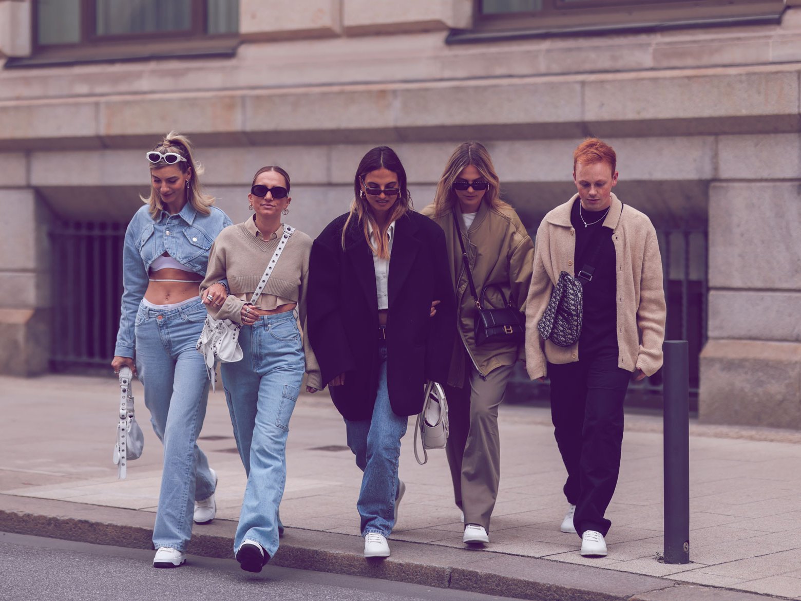 Jeans-Trends 2024: Diese 5 Denim-Looks für Damen sind jetzt in