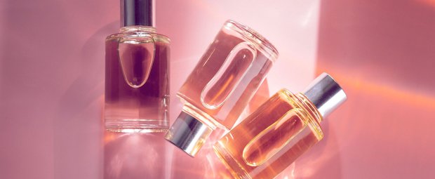 Mit diesen 7 Parfums trägst du den Sommer auch im Herbst auf der Haut