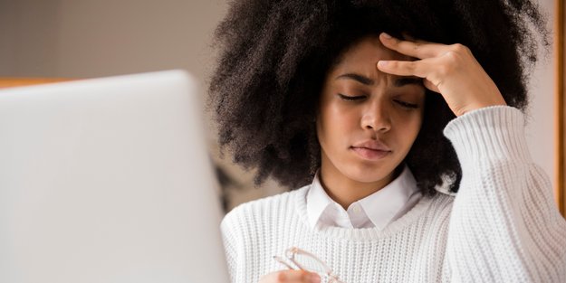 Migräne vorbeugen: 10 Tipps gegen Kopfweh