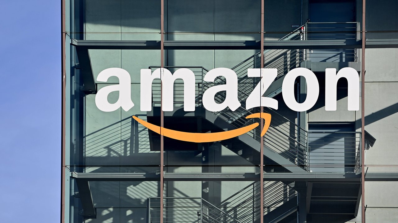 Bei Amazon gibt es passende Artikel für deinen Outdoor-Bereich.