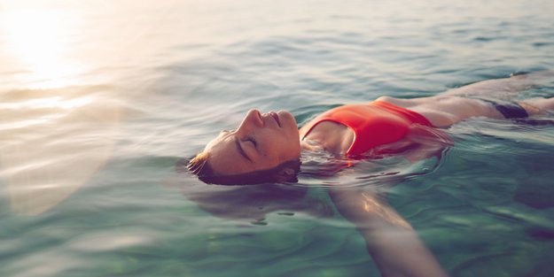 Urlaubsmodus an! 9 Tricks, um komplett runterzukommen (ohne dein Handy)