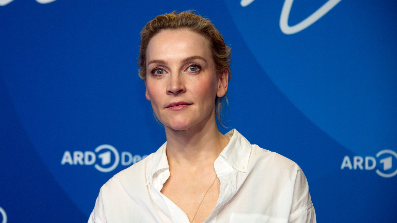 ARD Blue Hour 2025 , Photocall im Hotel Telegraphenamt, Berlin, 14.02.2025 Jana Klinge, ARD BLUE HOUR 2025 , Photo Call, Hotel Telegraphenamt, Berlin, 14.02.2025 Berlin Hotel Telegraphenamt Deutschland, germany *** ARD Blue Hour 2025 , Photocall at Hotel Telegraphenamt, Berlin, 14 02 2025 Jana Klinge, ARD BLUE HOUR 2025 , Photo Call, Hotel Telegraphenamt, Berlin, 14 02 2025 Berlin Hotel Telegraphenamt Germany, germany Copyright: xChristianxBehringx