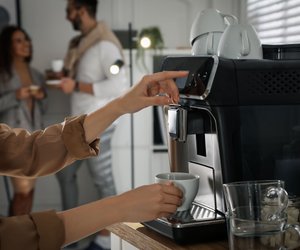 Kaffee-Schnäppchen bei Lidl: Vollautomat von Philips jetzt 48 Prozent günstiger