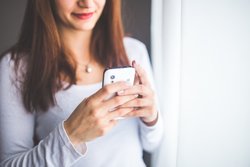Frau Smartphone Frau Smartphone