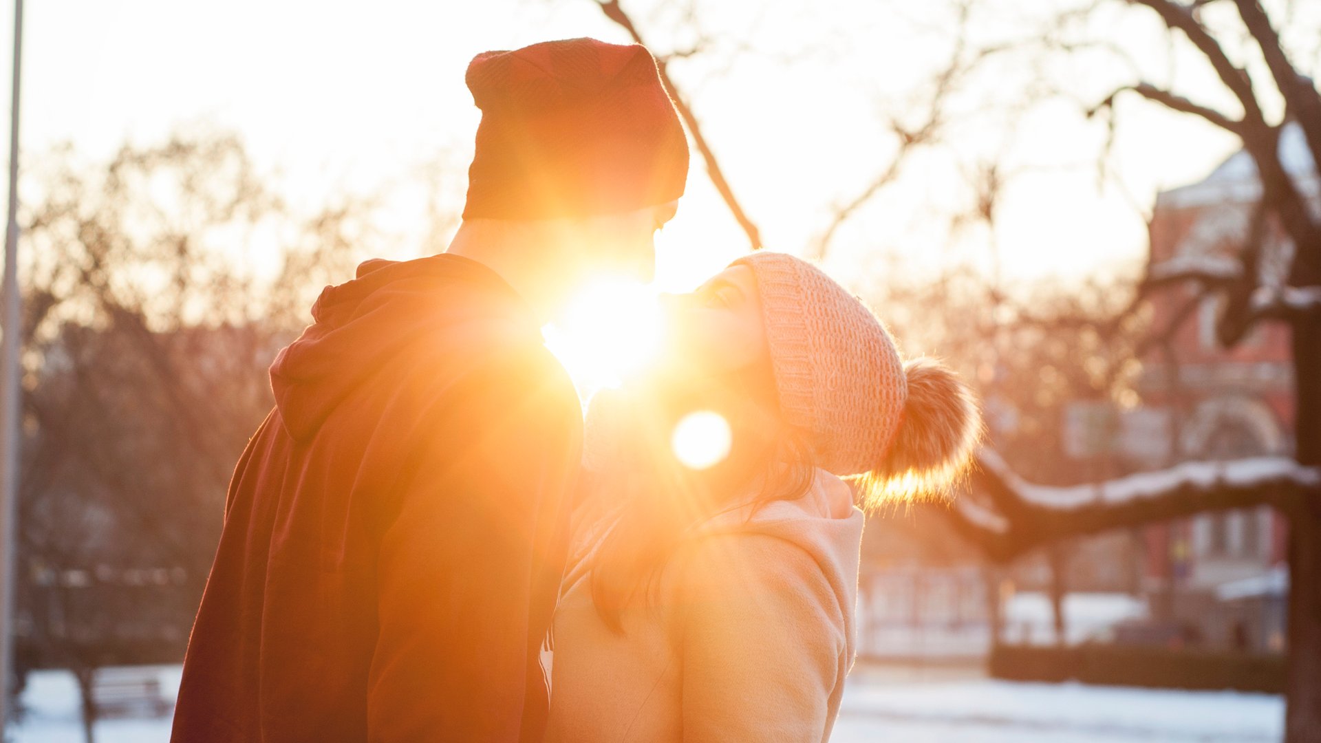 Es-liegt-Liebe-in-der-Luft-Bei-5-Sternzeichen-knistert-es-im-Februar-gewaltig
