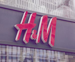 Neu Röcke bei H&M: Diese 8 Modelle mit Schlitz wollen jetzt alle haben!