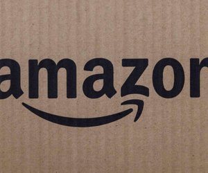 Jetzt bei Amazon: Die niedliche Wärmflasche für alle, die Lamas lieben