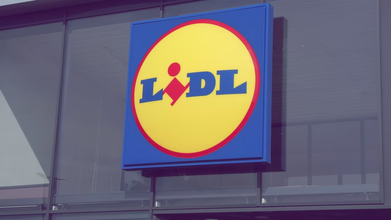 Mit der praktischen Sitzbank von Lidl schaffst du Zuhause mehr Stauraum.