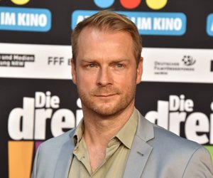 Hinnerk&#x20;Sch&#x00F6;nemann&#x3A;&#x20;Wer&#x20;ist&#x20;die&#x20;Lebensgef&#x00E4;hrtin&#x20;des&#x20;&#x201E;Nord&#x20;bei&#x20;Nordwest&#x201C;-Schauspielers&#x3F;&#x20;