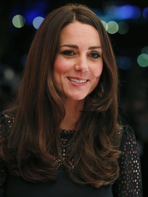 Kate Middleton strahlt in die Kamera Kate Middleton strahlt in die Kamera