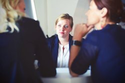 Nebentätigkeit bei Beschäftigungsverbot in der Schwangerschaft Nebentätigkeit bei Beschäftigungsverbot in der Schwangerschaft