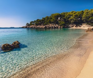 Ibizas schönste Strände: Hier verbringst du den perfekten Urlaubstag!
