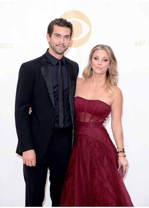 Kaley Cuoco und Ryan Sweeting bei den Emmys 2013 Kaley Cuoco und Ryan Sweeting bei den Emmys 2013