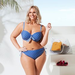 Ab heute bei Aldi: Rock your Curves-Kollektion von Angelina Kirsch!