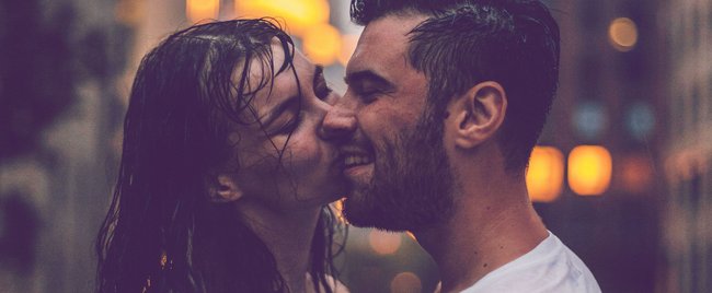 Wie Sommerregen auf der Haut – so gut riechen diese Parfums