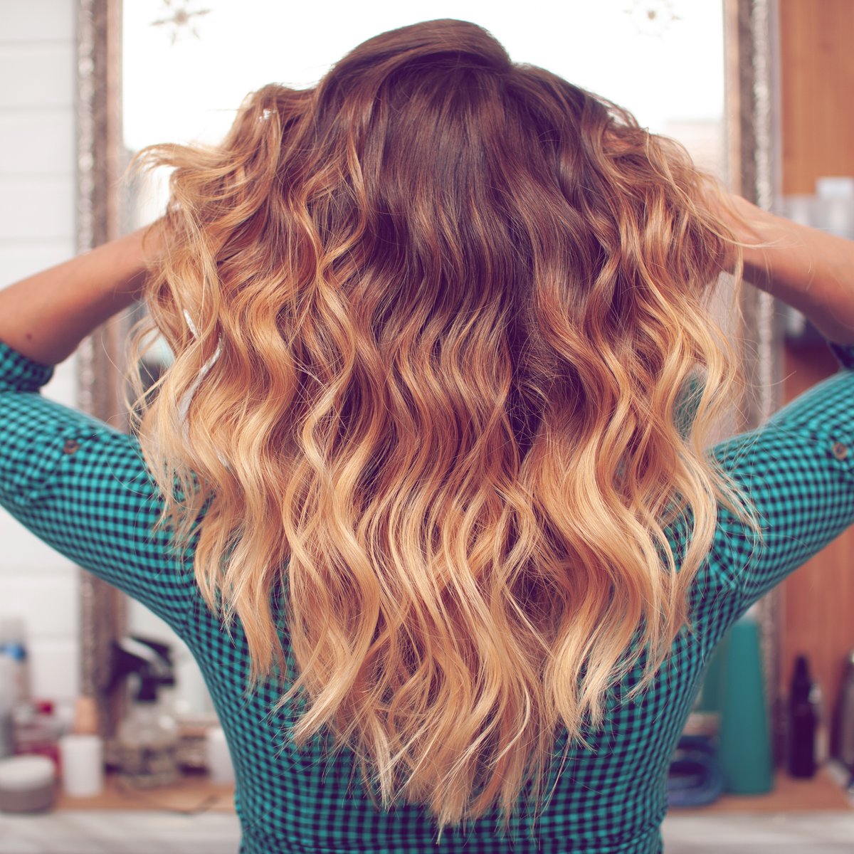 Blonde lange haare mit strähnchen