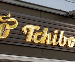 Stilvoll und sommerlich: Der Outdoor-Teppich von Tchibo verwandelt jeden Außenbereich in eine Wohlfühloase