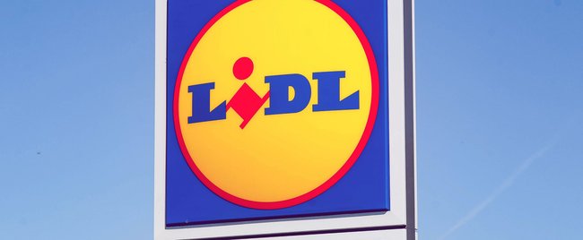 Richtig günstig: Lidl hat die schönste Weihnachtsdeko für draußen