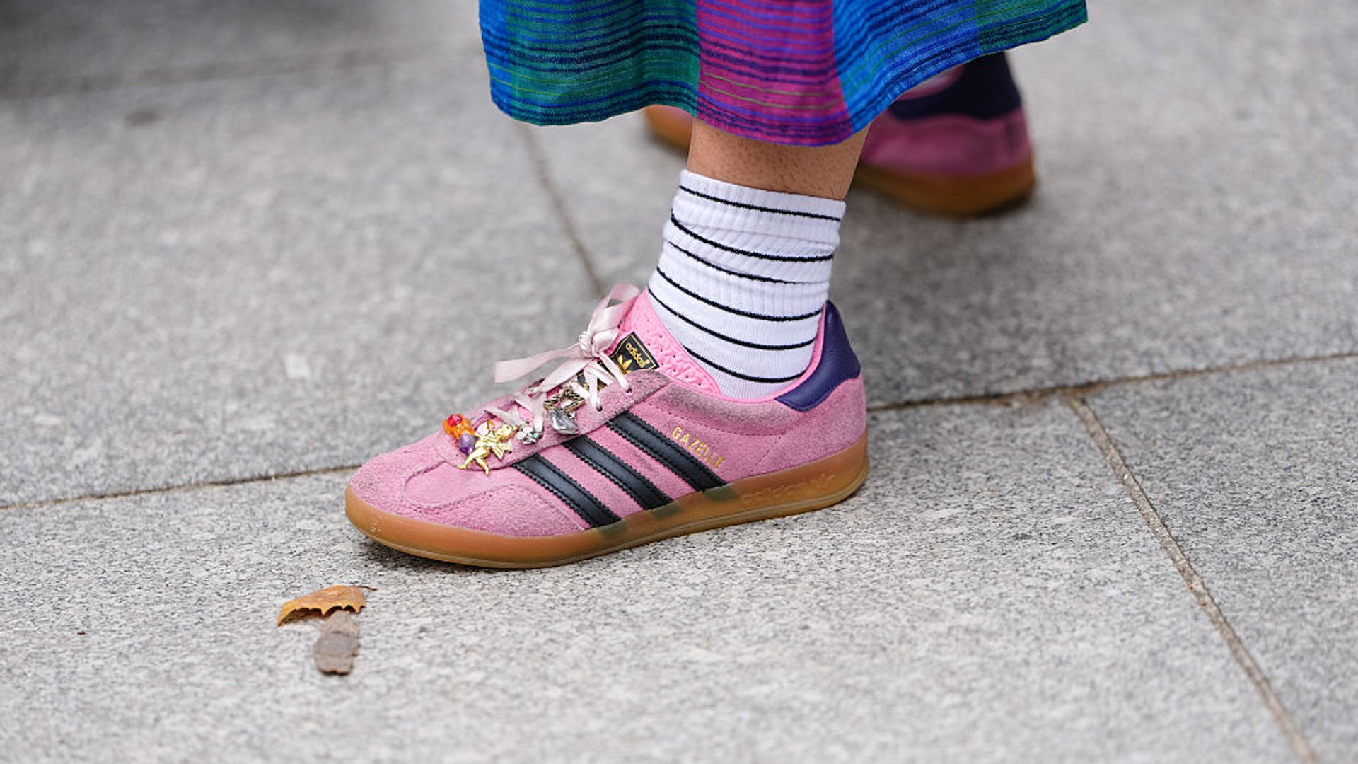 Diese-Sneaker-sind-so-angesagt-wie-noch-nie-und-DIE-Trends-f-r-Herbst-2025