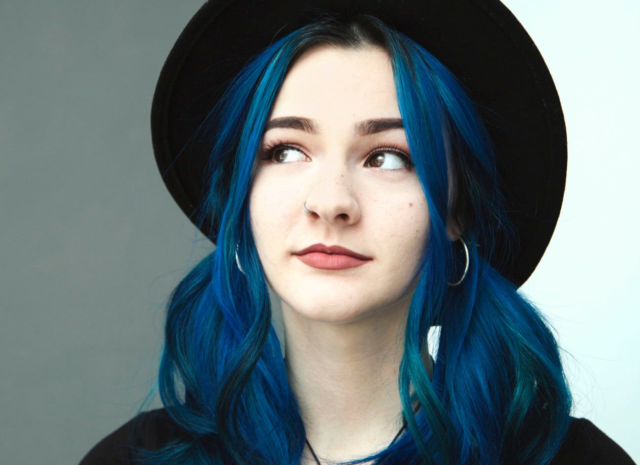 blaue Haare blaue Haare