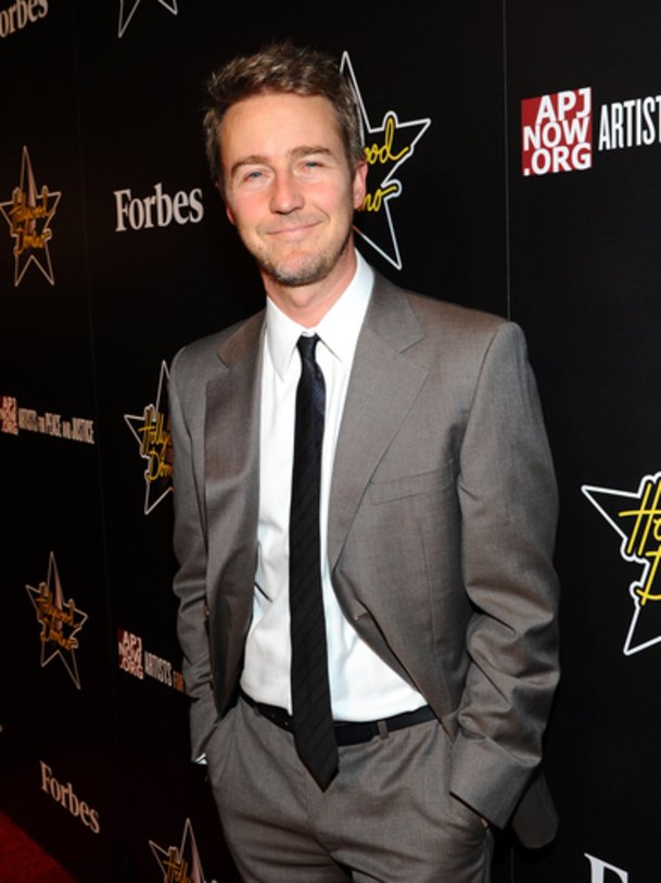 Edward Norton ruft zu mehr Umsicht auf. Edward Norton ruft zu mehr Umsicht auf.