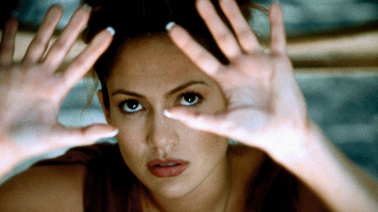 Gefangen in den Gedanken eines Mörders: Entkommen scheint unmöglich!