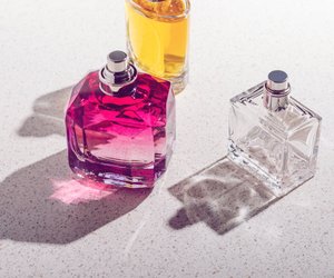 Mehr Leichtigkeit gesucht? Diese 7 Parfums von Rossmann bringen sie dir