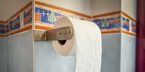Werte mit diesem Action-Hack ganz einfach einen schlichten Klopapierhalter auf