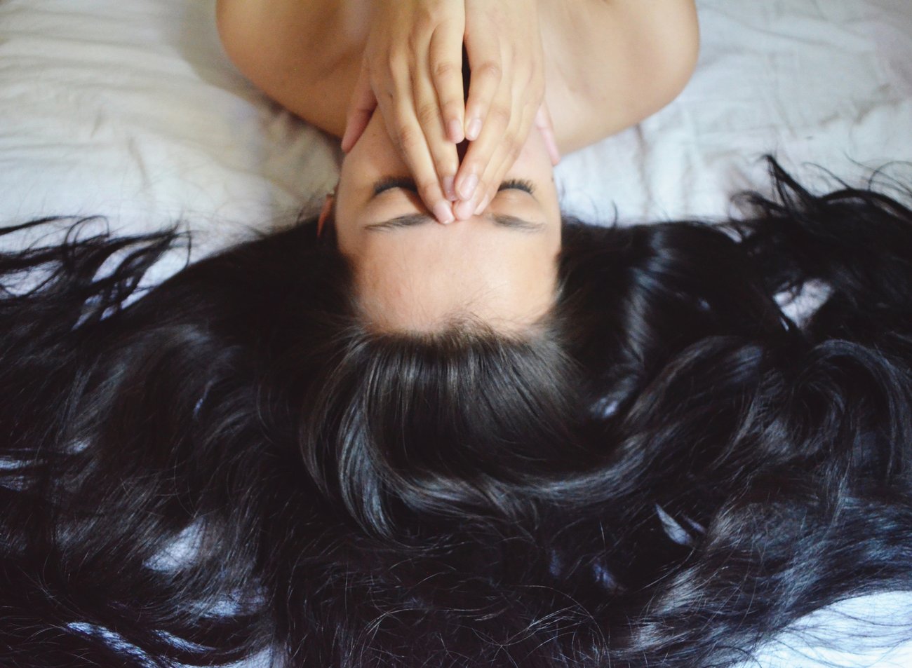 Haare schwarz färben Haare schwarz färben